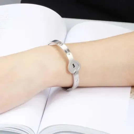 2 Pcs/set Couple Concentric Lock Bracelet Necklace A Pair of Trendy Brand Necklaces Female Bracelet Creative Male Key Interlock