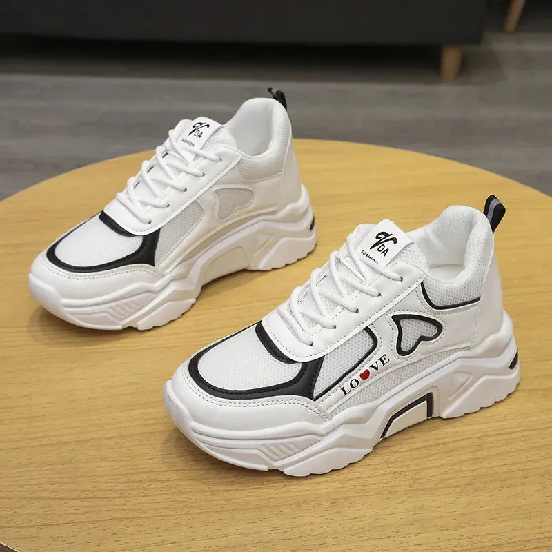 2024 New Letter Graphic Lace-up Wedge Sneakers Women Breath Thick Bottom Shoes Lace-Up Flat Leisure Shoes Outside Fashion Casual