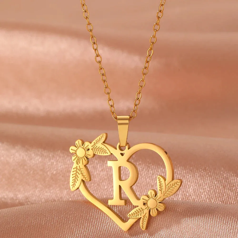Stainless Steel Bracelets A-Z 26 Letter Hollow Heart Pendant Collar Chain Fashion Chic Bracelet For Women Jewelry Banquet Gifts