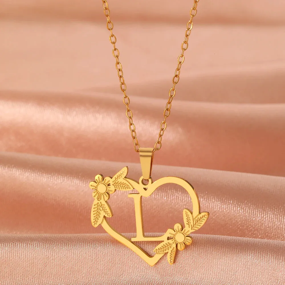 Stainless Steel Bracelets A-Z 26 Letter Hollow Heart Pendant Collar Chain Fashion Chic Bracelet For Women Jewelry Banquet Gifts