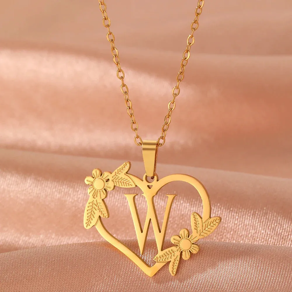 Stainless Steel Bracelets A-Z 26 Letter Hollow Heart Pendant Collar Chain Fashion Chic Bracelet For Women Jewelry Banquet Gifts