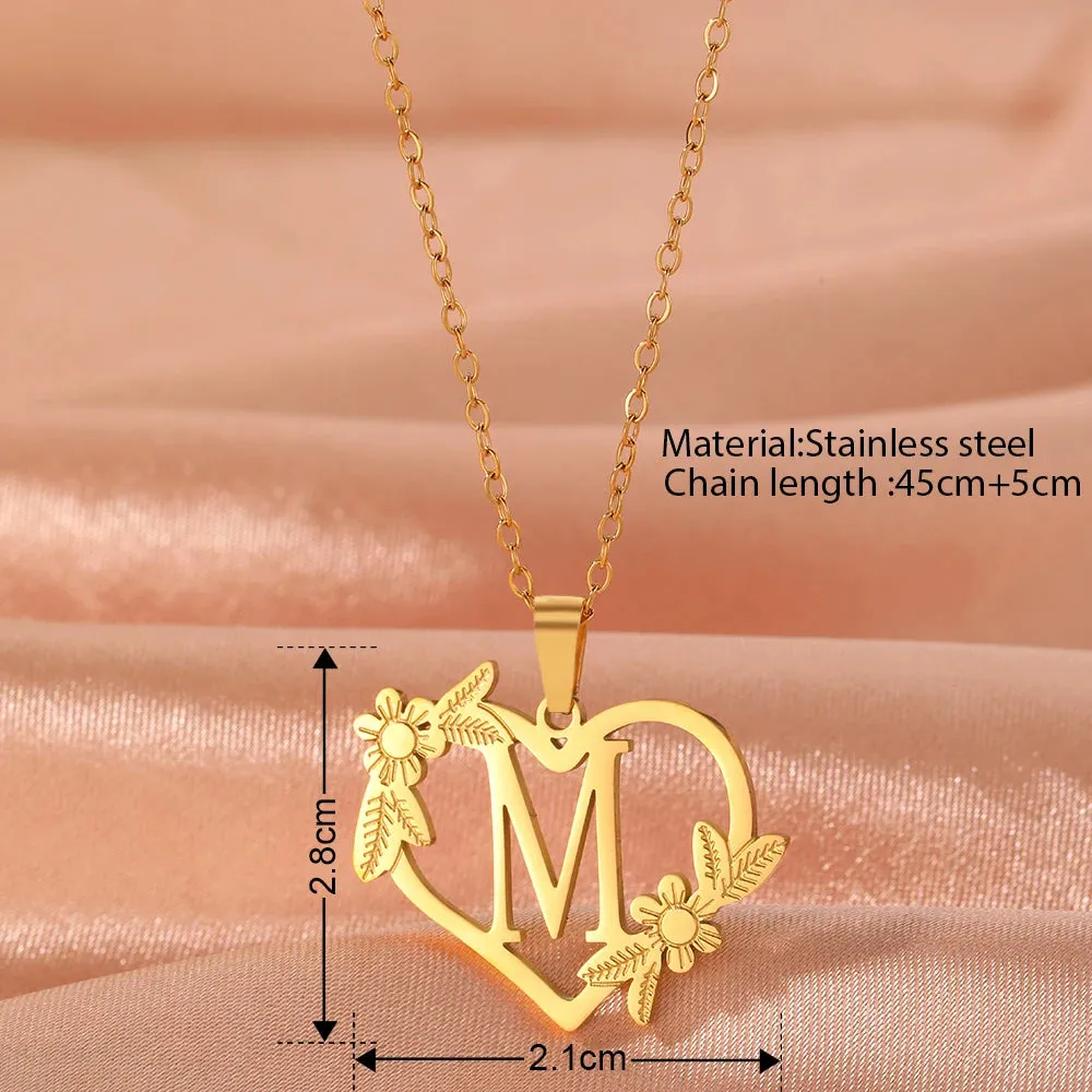 Stainless Steel Bracelets A-Z 26 Letter Hollow Heart Pendant Collar Chain Fashion Chic Bracelet For Women Jewelry Banquet Gifts