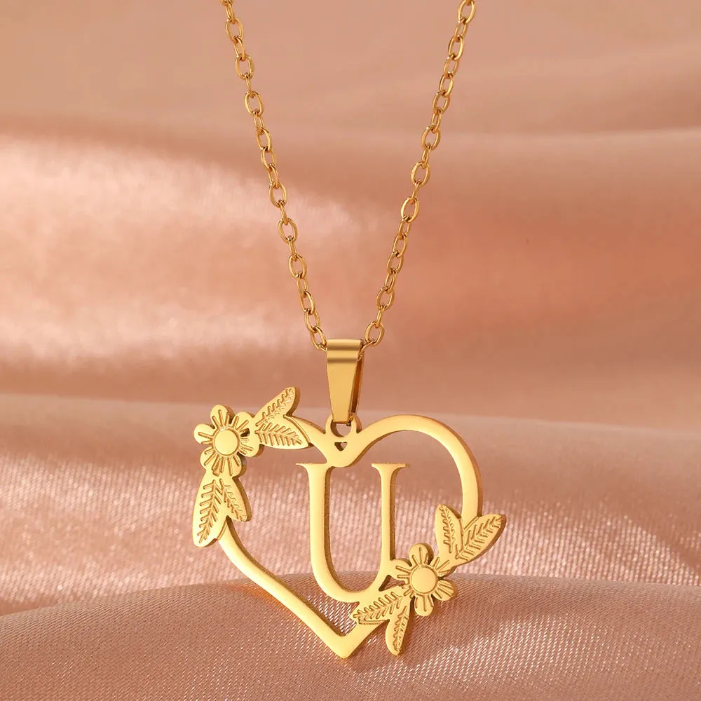 Stainless Steel Bracelets A-Z 26 Letter Hollow Heart Pendant Collar Chain Fashion Chic Bracelet For Women Jewelry Banquet Gifts