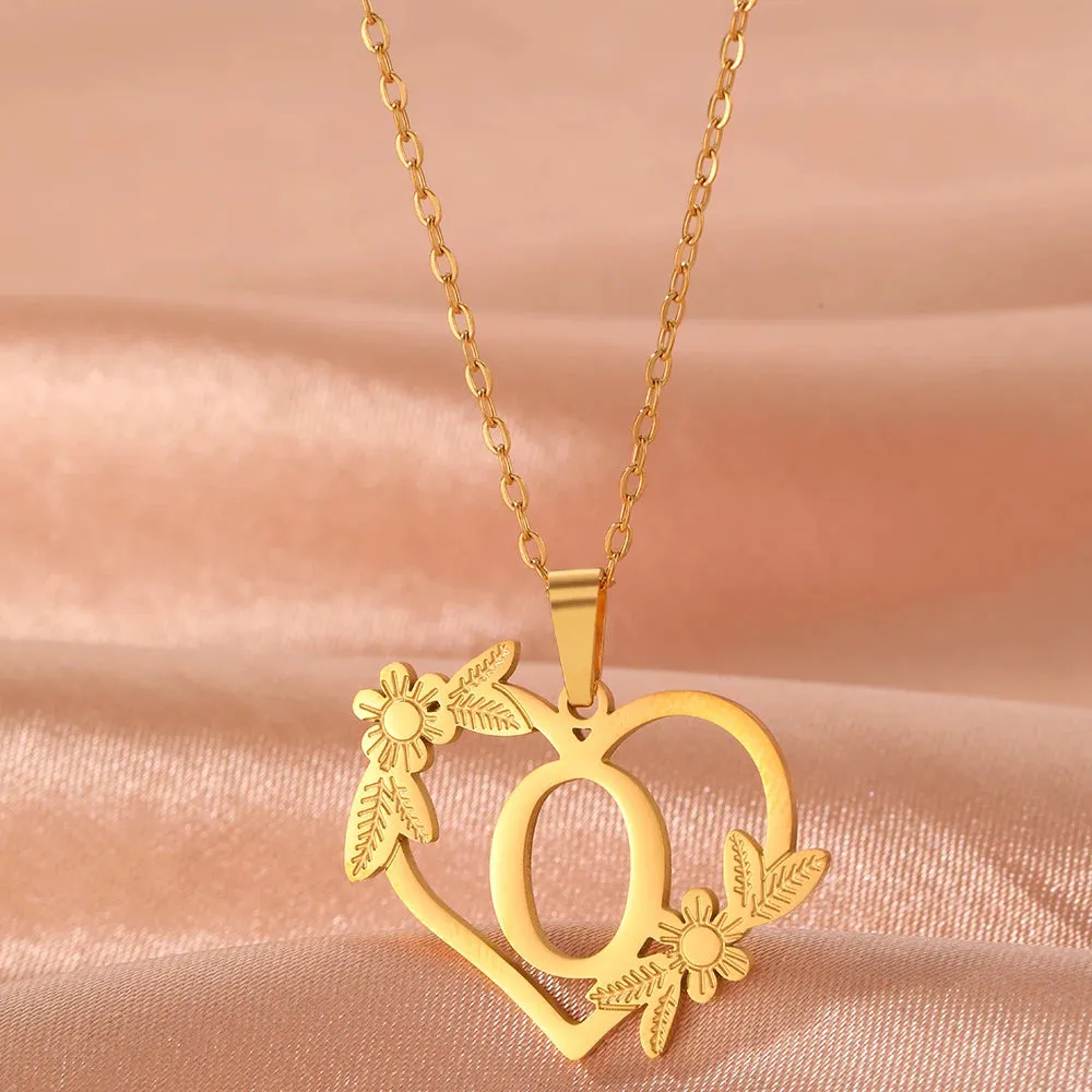 Stainless Steel Bracelets A-Z 26 Letter Hollow Heart Pendant Collar Chain Fashion Chic Bracelet For Women Jewelry Banquet Gifts