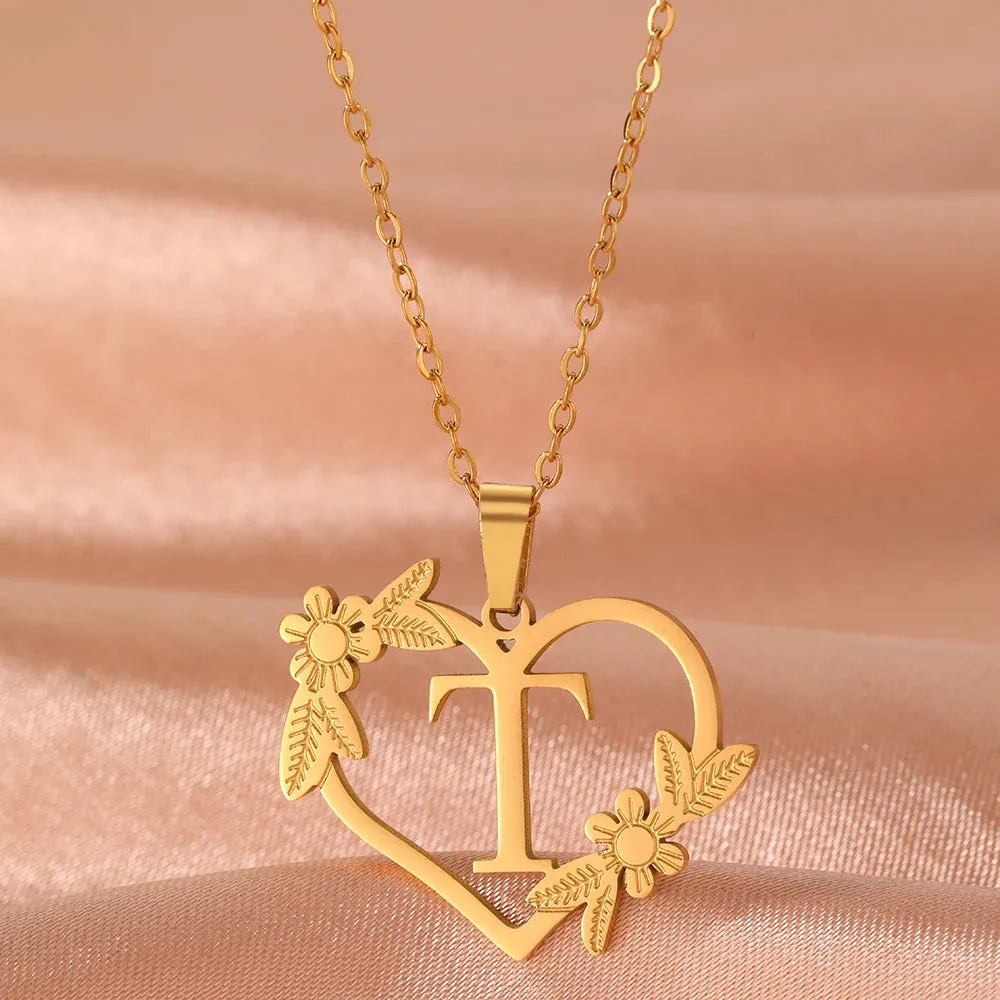 Stainless Steel Bracelets A-Z 26 Letter Hollow Heart Pendant Collar Chain Fashion Chic Bracelet For Women Jewelry Banquet Gifts