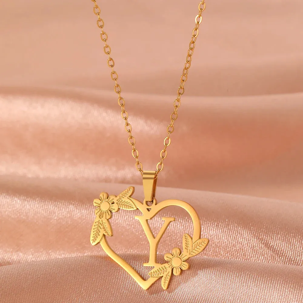 Stainless Steel Bracelets A-Z 26 Letter Hollow Heart Pendant Collar Chain Fashion Chic Bracelet For Women Jewelry Banquet Gifts