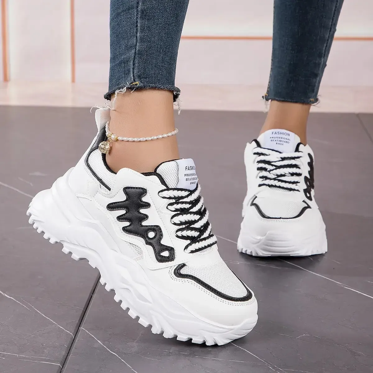 Women Breathable Sneakers Running Shoes Fitness Sports shoes Casual Shoes Sportwear Walking shoesFishbone Dad Breathable